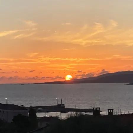 Cosy apartment, 10 minutes' walk from Propriano center and beach