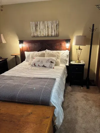 Mountain Retreat-Hidden Valley Resort-3 bdrm, sleeps 10