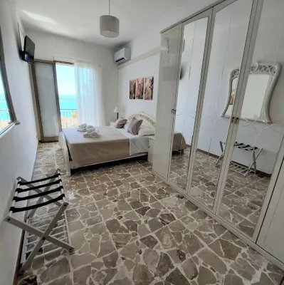 Apartment with sea viewA casa dei Nonni" - Nonna Malella