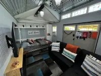 Cozy Shed-Teau in Geneva