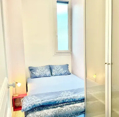 Elegant, bright apartment