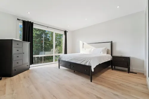 Modern Muskoka River Retreat