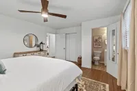 Jockey Suite at Sugar Hill Farm