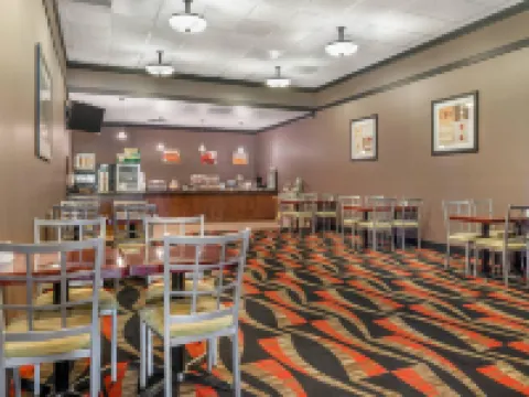 Quality Inn & Suites Next to the Casino Hoteles en Condado de Calhoun