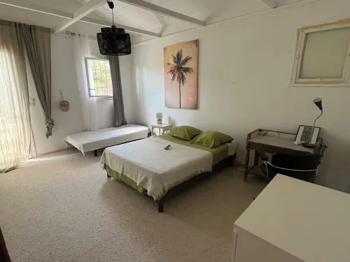 Villa lake and peaceful center