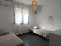 T4 first floor - near the sea - near Saint Cyprien - sleeps 6 Hôtels à : Alénya