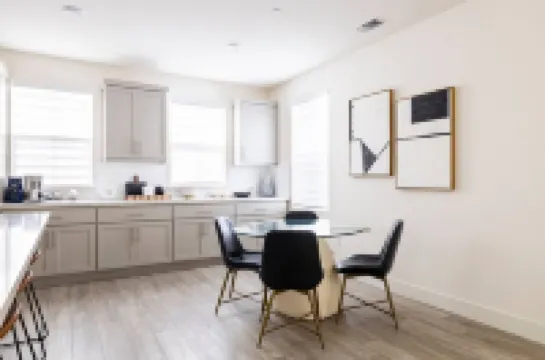 Family-sized house with huge kitchen and patio