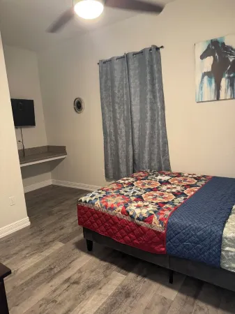 Spacious New Home with 2 Bedrooms in Port Richey ~Home Suites by Marcus Aurelius