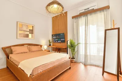 Luxe Penthouse, Seaview, jacuzzi, big patio, fiber Hotels near Octavian Caesar Augustus Monument in Nicopolis