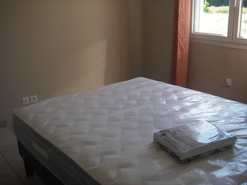 Le nid de la sorguette Hotels in Monteux