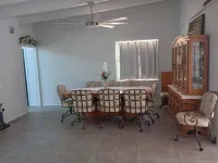 Charming House with Boat Dock in Serene Inglis, Riverfront Deep Water Gulf Acces Hotels in Inglis