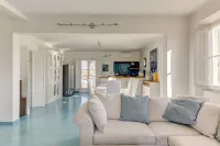 Elegant panoramic penthouse 2 steps from the sea Hotels in Forte Dei Marmi