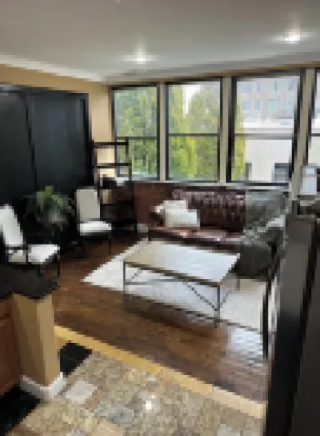 Cozy 2-Bedroom Suite w/ King Bed