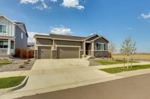 Spacious 4-bedroom house in charming Brighton w/WiFi, AC.