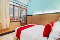 Hotel O Sybilla Cafe & Homestay Hotel di Singosari