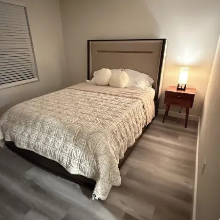 Modern 3-Bedroom Apartment In Hickory, Close to Everything!