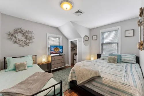 Spacious Private Deck and Modern Amenities - Inviting Coastal Retreat Hotel a Wildwood Crest