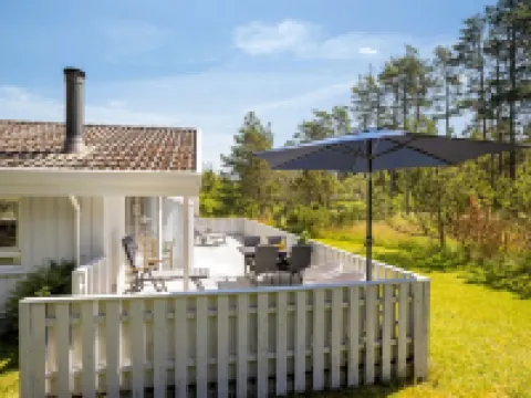 "Imka" - 900m from the Sea Hotels in Albaek