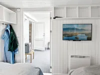 "Holmfridur" - 2km from the sea