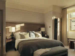 Hyll Hotel