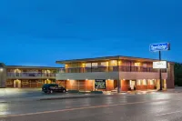 Travelodge by Wyndham Dawson Creek Hotel di Dawson Creek