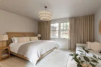 Chic Country Home with Catskills Mountain Views Các khách sạn ở Olive