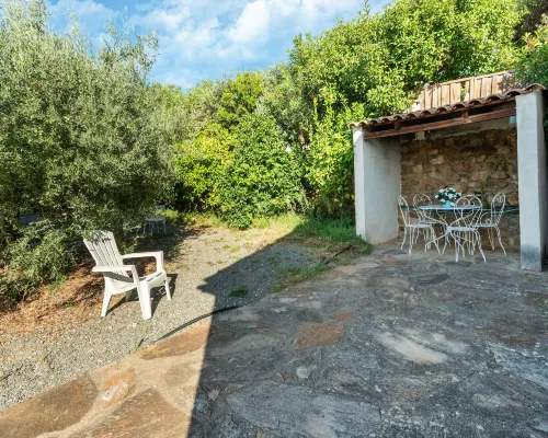 House in the south of France with private pool Hotels in Roquebrun
