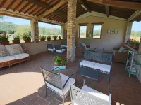 Apartment in Todi with Pool & History