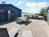 Lakefront Retreat in Sohojlandet - By Traum Ferienwohnungen Hotels in Skanderborg