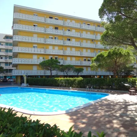 Flat with Sea View Balcony