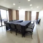 旅行蜜蜂機場旅館