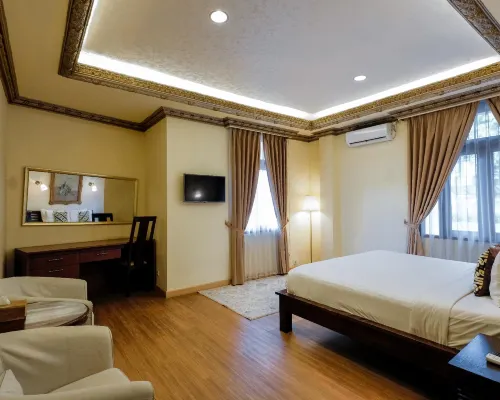 Hotel Grand Situ Buleud Hotels in Purwakarta