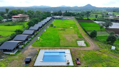 Shreephal Luxurious Resort Hotels near Saputara Lake