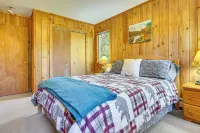 Riverfront Home w/ Hot Tub Near Killington Resort - 3-Star