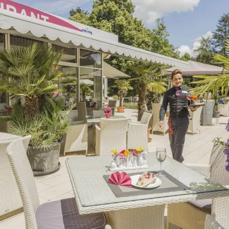 Eden Hotel