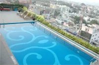 Vivanta Vijayawada, MG Road - Pool