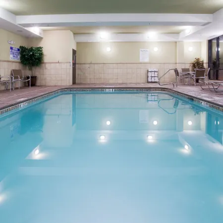 Holiday Inn Express & Suites RICHFIELD by IHG
