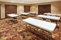 Holiday Inn Express & Suites OKMULGEE by IHG Hotel di Okmulgee