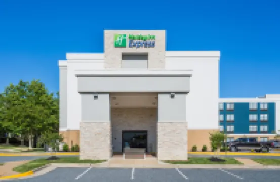 Holiday Inn Express LORTON by IHG