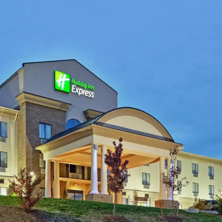 Holiday Inn Express TROUTVILLE - ROANOKE NORTH by IHG
