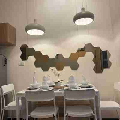 The Camden Place Cozy Family Group Condo Unit Dining/Meeting Rooms