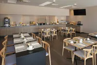 City Express Plus by Marriott Ciudad de México Mundo E - petit déjeuner