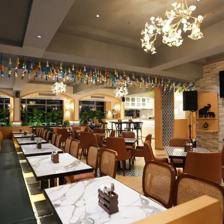 Hotel Golden Nest Thane