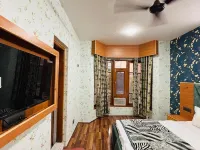 Hotel Indra Hotels in Srinagar