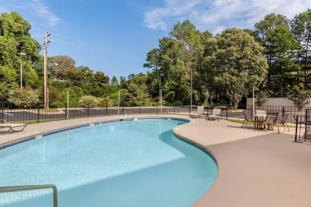 Comfort Inn & Suites Clemson - University Area Отели в г. Клемсон