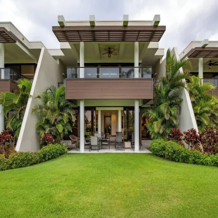 Mauna Lani Point