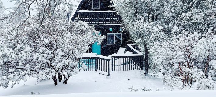 Dog Friendly A-Frame Hot Tub Nature Views Hotels in Idyllwild-Pine Cove