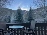 Sun Valley Condo 123 - Mountain view