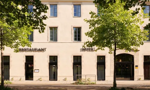 Square Lodge Hotel la Roche Sur Yon - Handwritten Collection