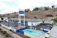 Travelodge by Wyndham Fairplex Pomona - Pools